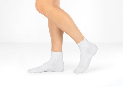 Compression Ankle Socks 15-20 mmHg - White